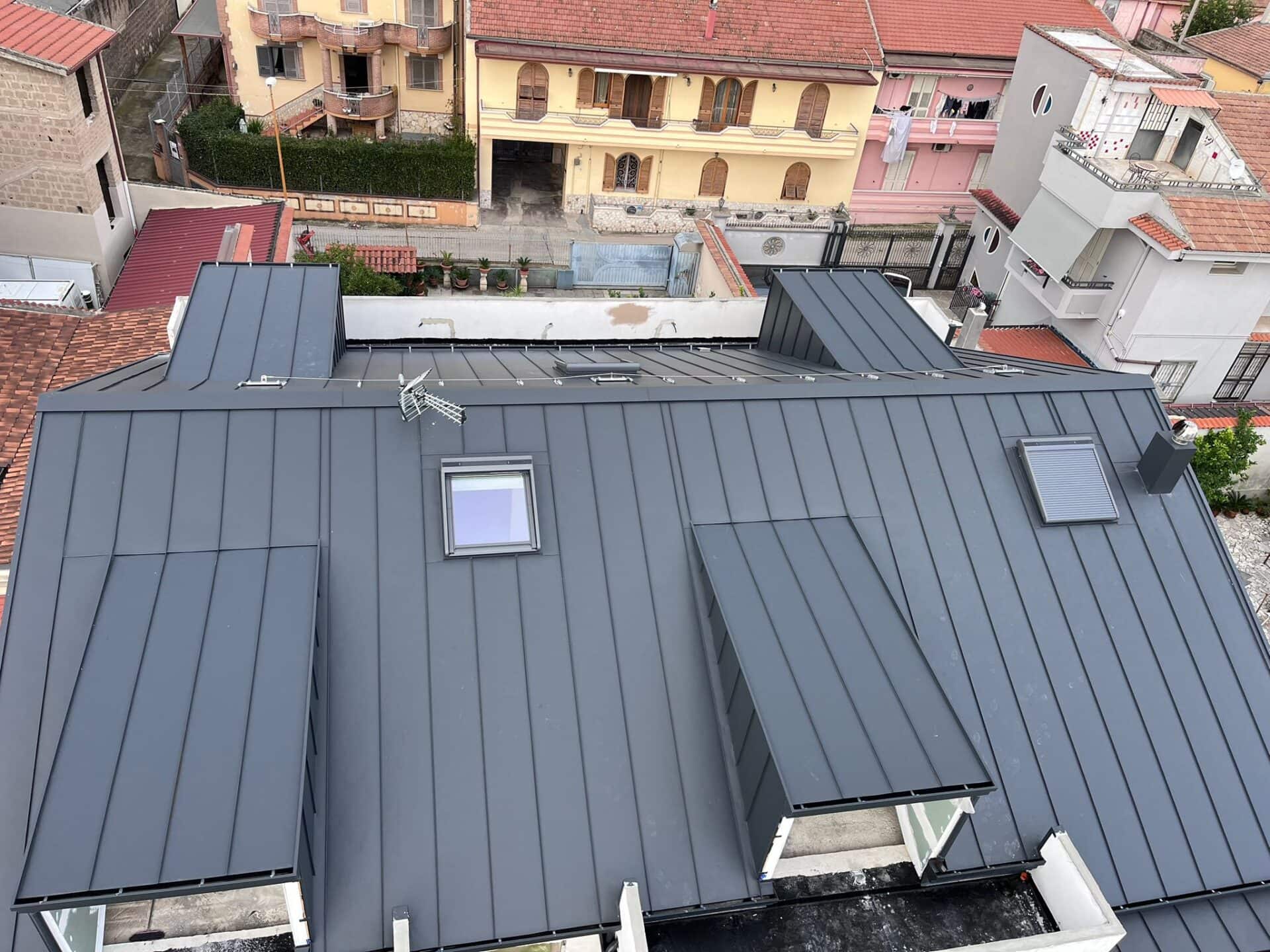 Copertura doppia aggraffatura
